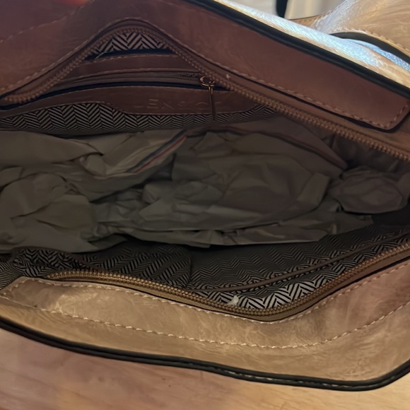 Cream colored leopard medium sized purse - Picture 2 of 3